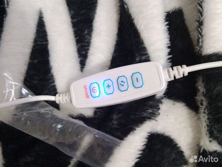 Кольцевая лампа со штативом