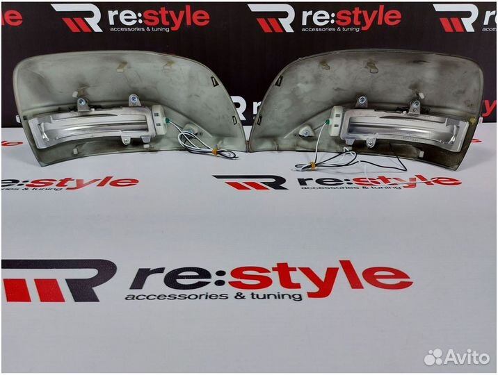 Накладки на зеркала Toyota Land Cruiser 200 S605