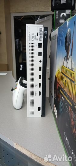 Xbox ONE S 1Tb (1681)