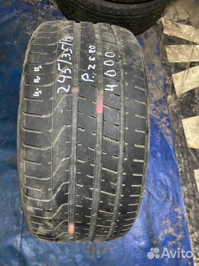 Pirelli P Zero 245/35 R18