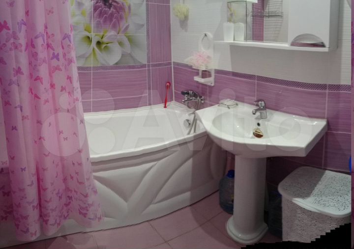 2-к. квартира, 56 м², 2/9 эт.