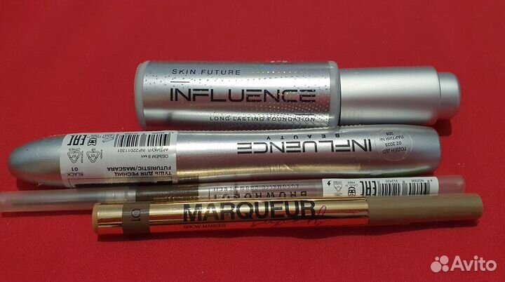 Тушь,тональная основа, карандаш для бровей