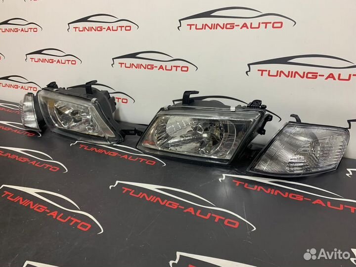 Фара Nissan Ad VY11 97-2002г (светлые)