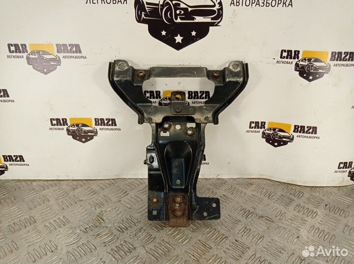 Кронштейн замка капота Nissan X-Trail