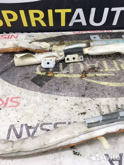 Шторка безопасности правая Hyundai Sonata NF G4KD