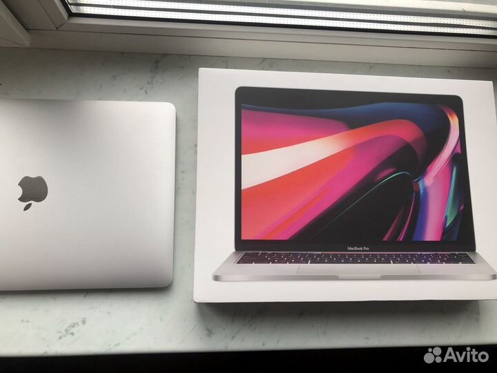 Apple MacBook Pro 13 2020 m1 8 256gb