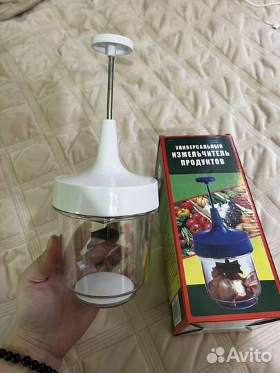 Универсальный измельчитель продуктов