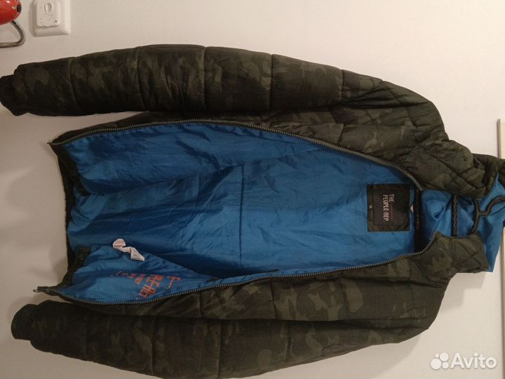 Куртка-ветровка