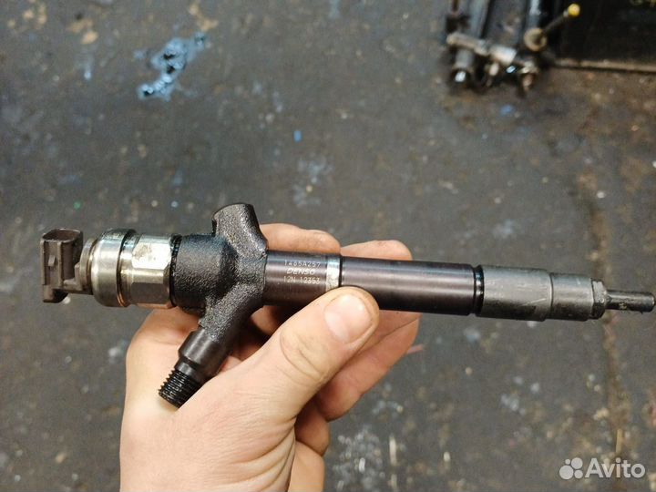 Мицубиси 4D56 - топливные форсунки Common Rail