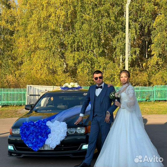 Прокат свадебных украшений на машину
