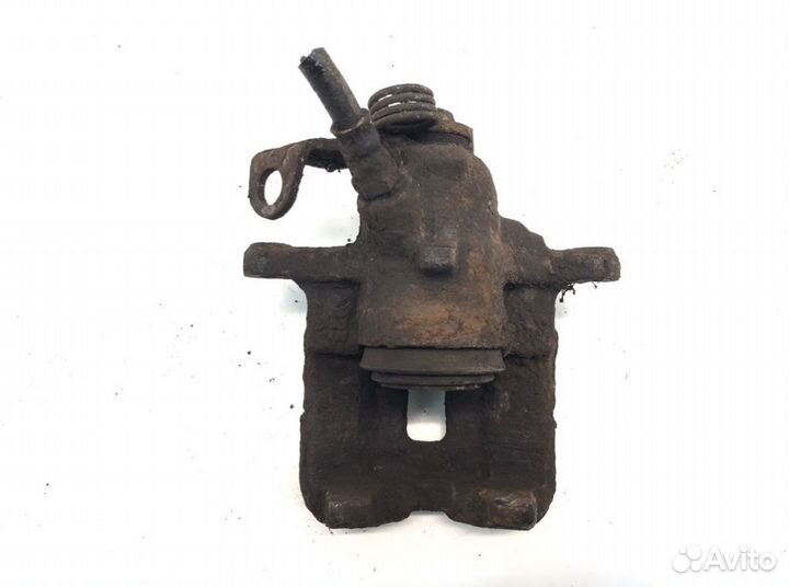 Суппорт задний левый Opel Vivaro 2.0 cdti 2008