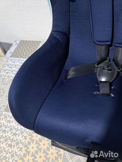 Автомобильное кресло 0-18кг