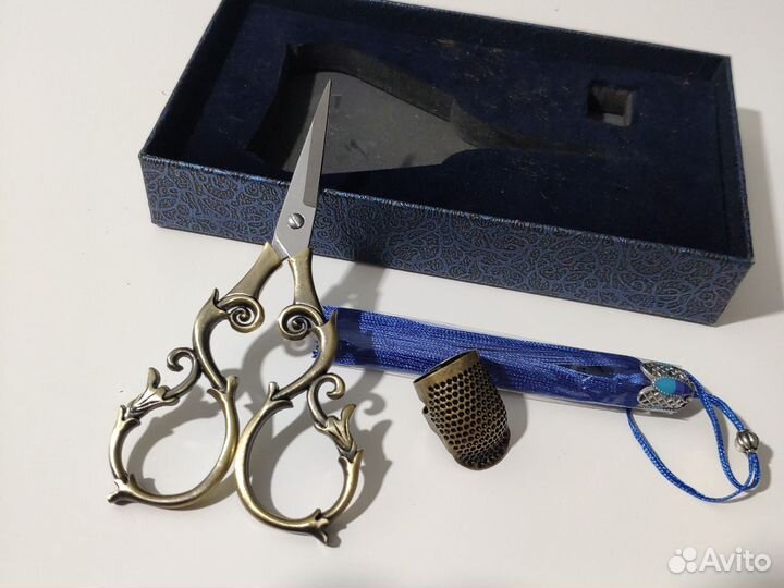 Набор ножницы наперстник на подарок