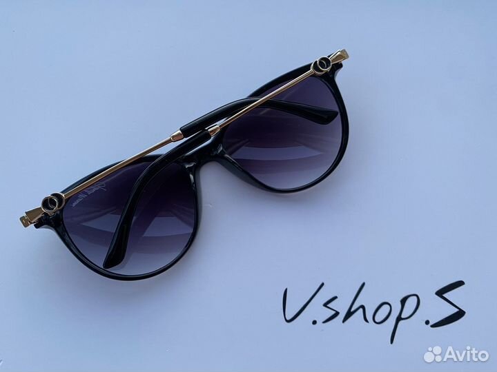 Солнцезащитные очки