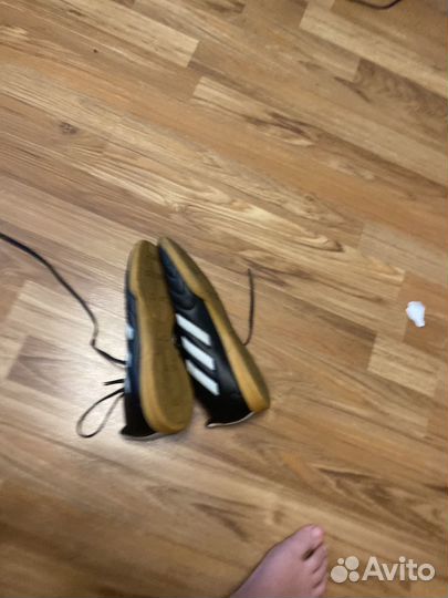 Футзалки adidas 42 размер