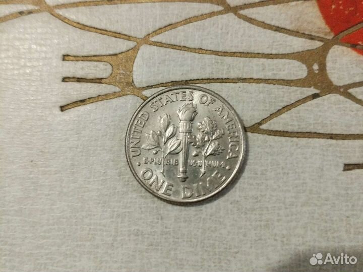 Монета one Dime