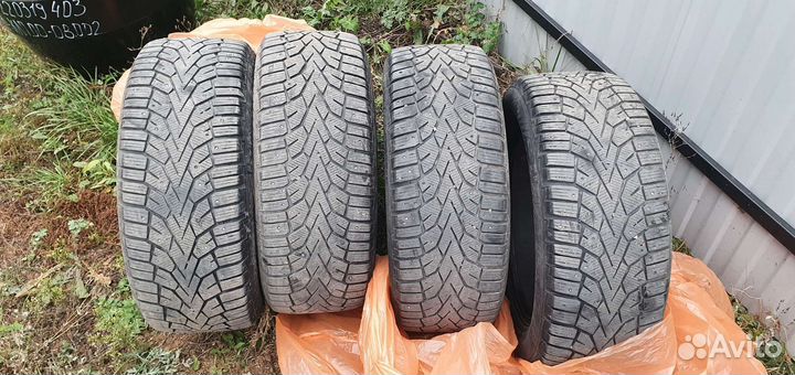 Gislaved NordFrost 100 235/55 R17 103T