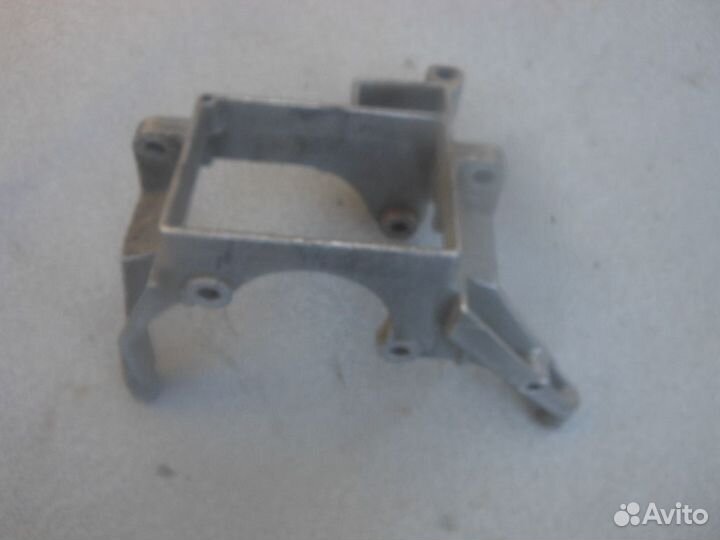 Кронштейн гидроусилителя для Audi A6 C5 1997-2004