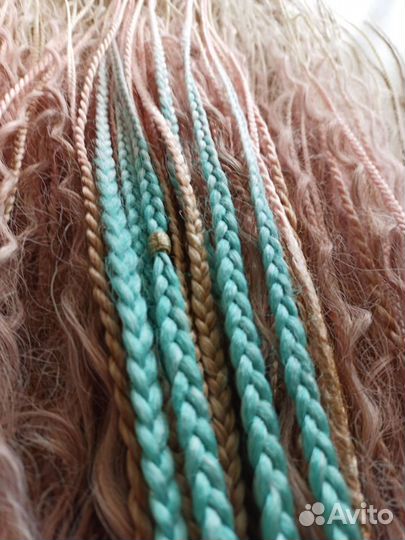 Де косы, кудри, де косы со свободным концом