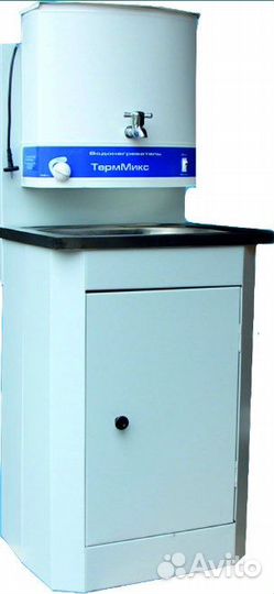 Умывальник с тумбой для дачи с нагревом воды и без