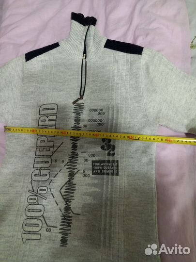 Свитер для мальчика 44размер