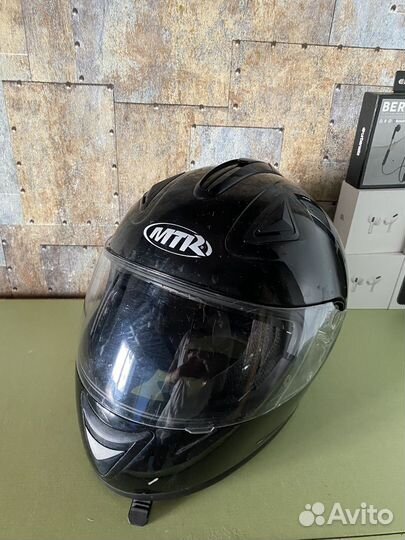 Мотоциклетный шлем