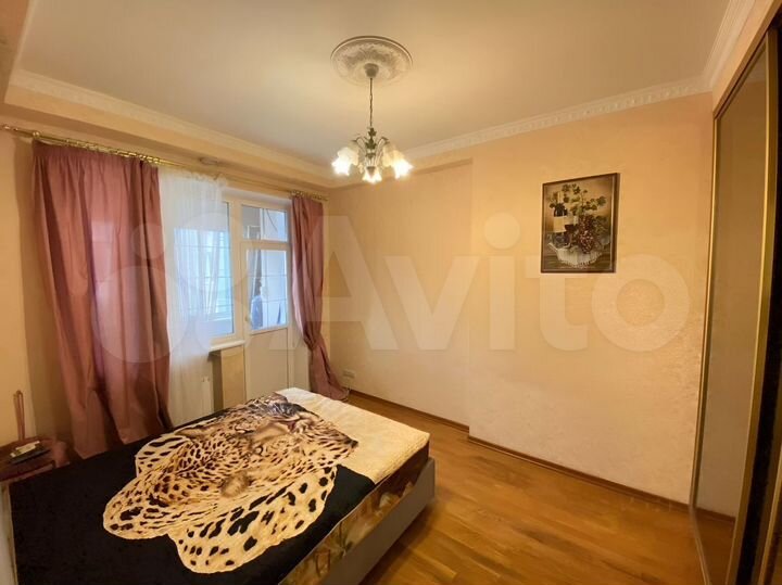 Комната 18 м² в 3-к., 6/8 эт.