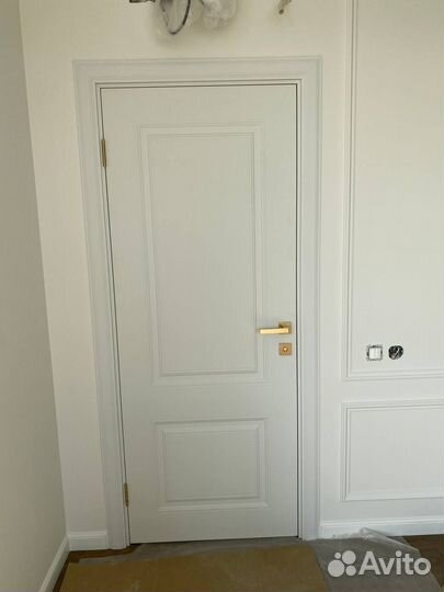 Двери межкомнатные белые