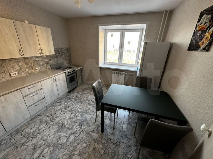 2-к. квартира, 68 м², 7/10 эт.