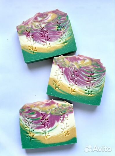 Мыло ручной работы из растительных масел