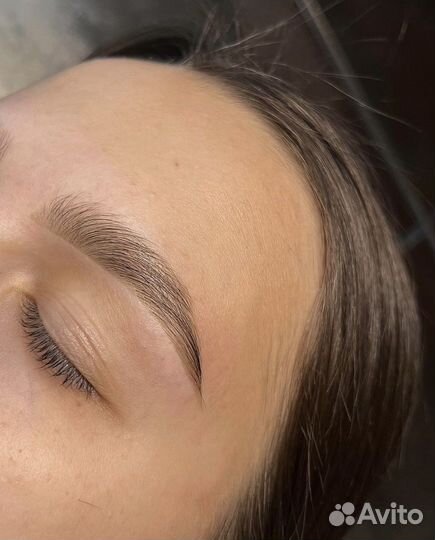 Мастер бровист