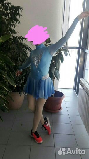 Платье для выступления по фигурному катанию