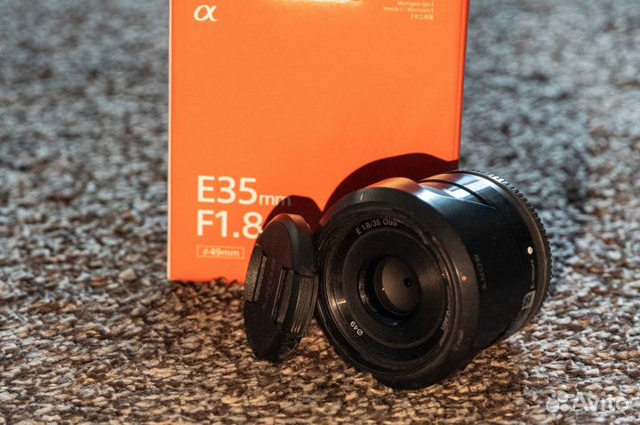 Объектив Sony SEL 35 1.8