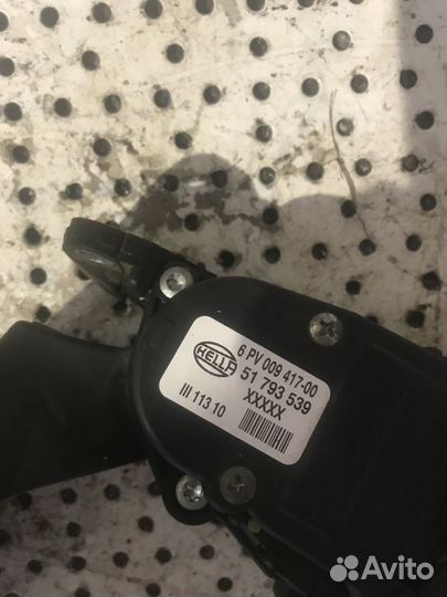 Педаль газа Fiat Albea