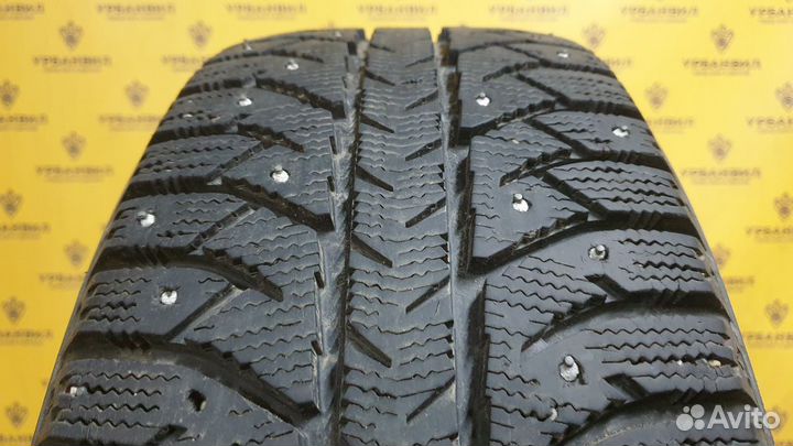 Bridgestone Ice Cruiser 7000 205/55 R16 91T