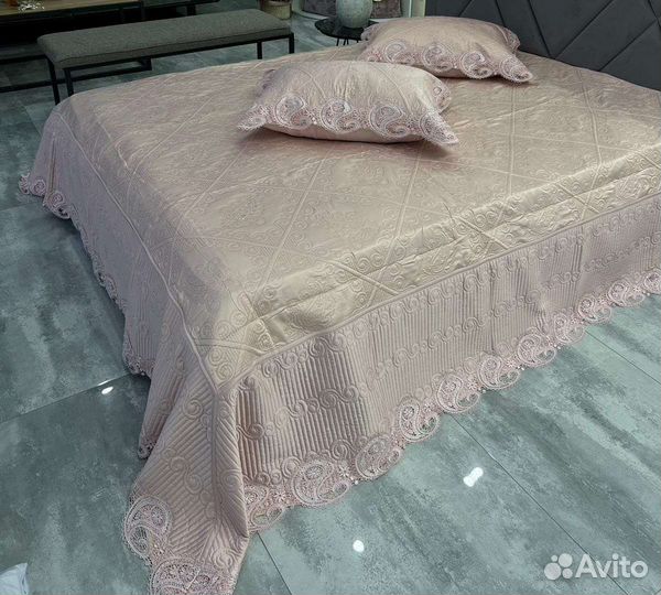 Покрывало стеганое