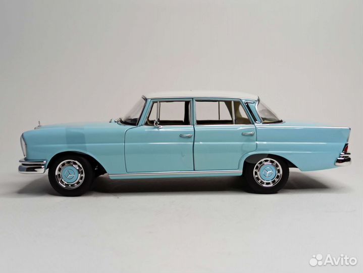Mercedes 220 S 1965 Norev 1:18
