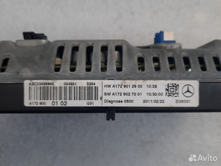 Монитор Mercedes-Benz w204