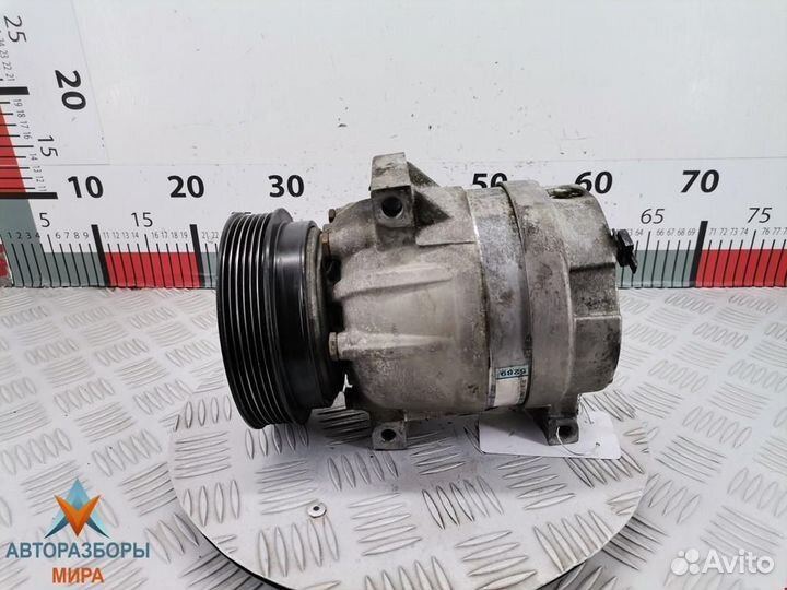 Компрессор кондиционера Renault Megane рест. 2000