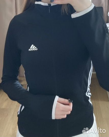 Спортивная кофта adidas женская