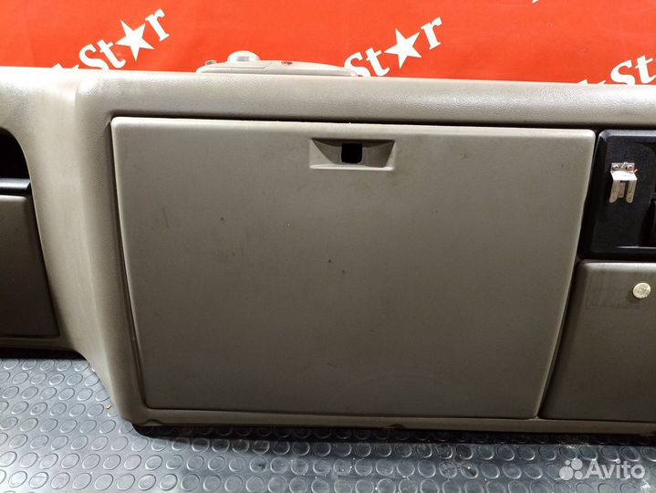 Панель передняя верхняя Daf XF105