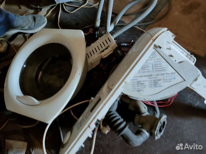 Стиральная машинка аристон в разборе автомат все