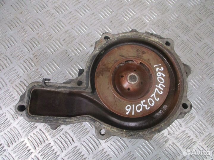 Помпа renault 21648716