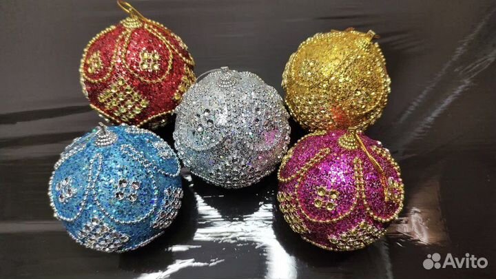 Набор новогодних игрушек