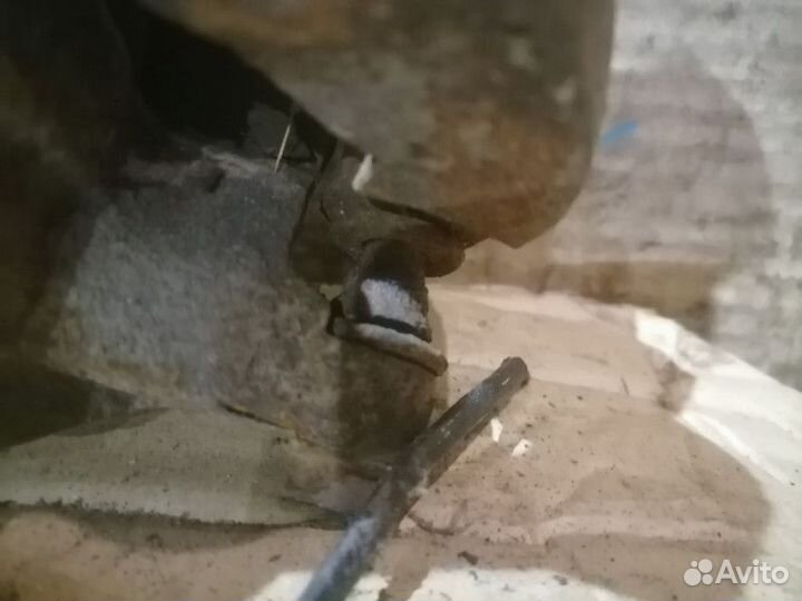 Суппорт тормозной передний правый Chery Fora (A21)