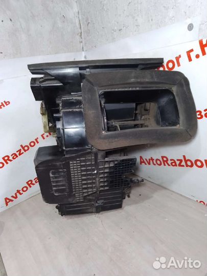 Корпус отопителя Renault Sandero 1