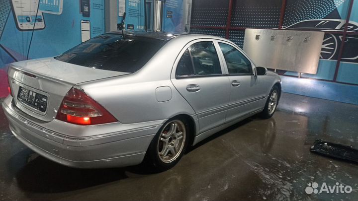 Mercedes-Benz C-класс 2.0 AT, 2001, 123 456 км