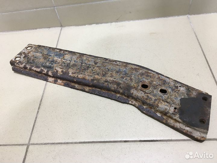 Балка передняя поперечная Vitara/Sidekick 1989-199