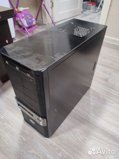 Корпус для компьютера cooler master