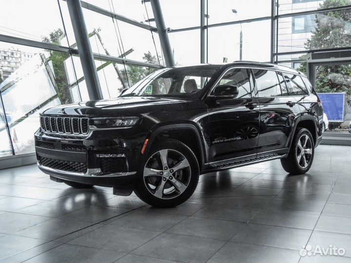 Jeep Grand Cherokee 3.6 AT, 2022
